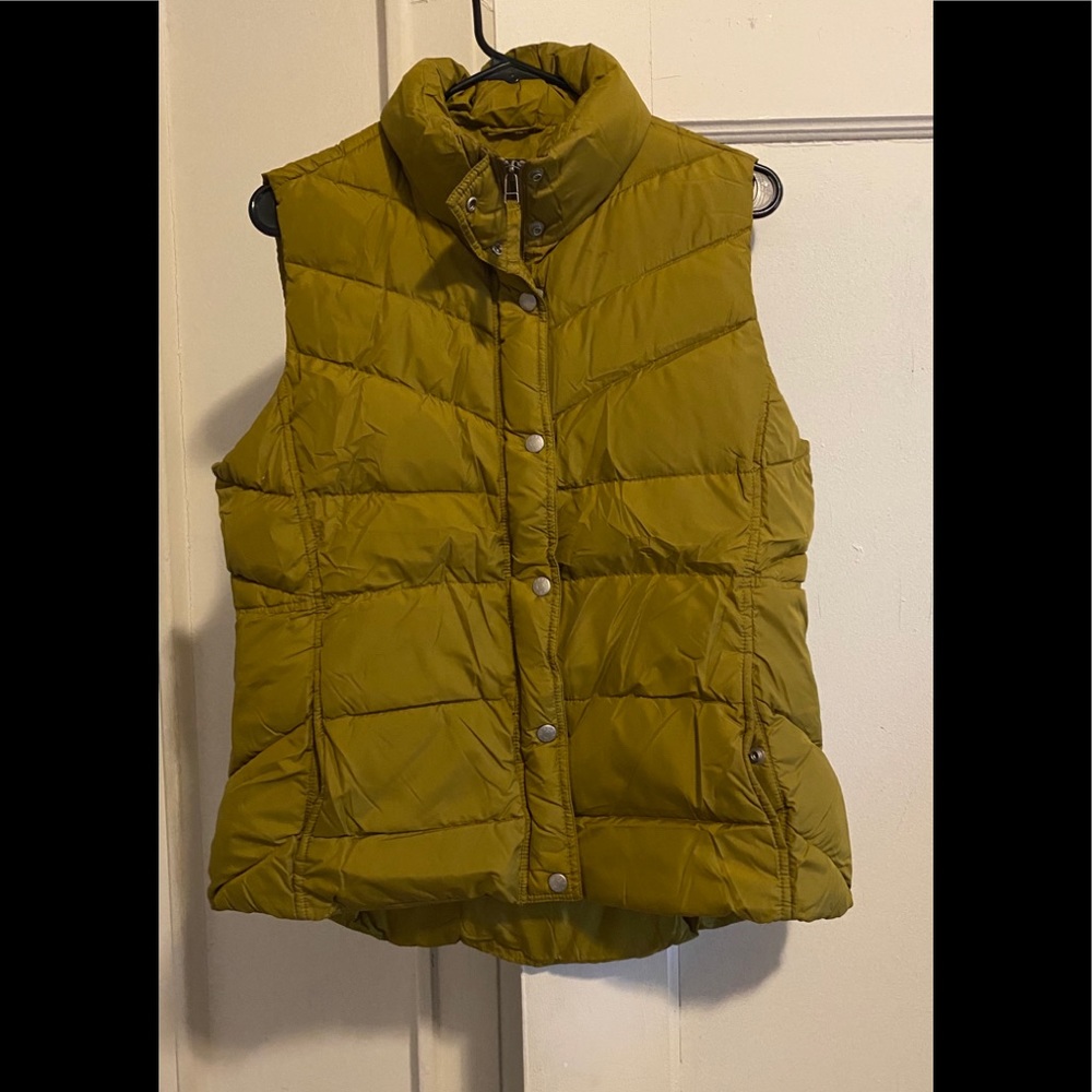 J Crew Puffer Vest